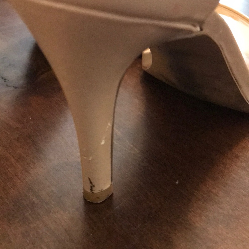 Jessica Simpson Nude Patent Leather Heels-Size:6.5 - Picture 6 of 8